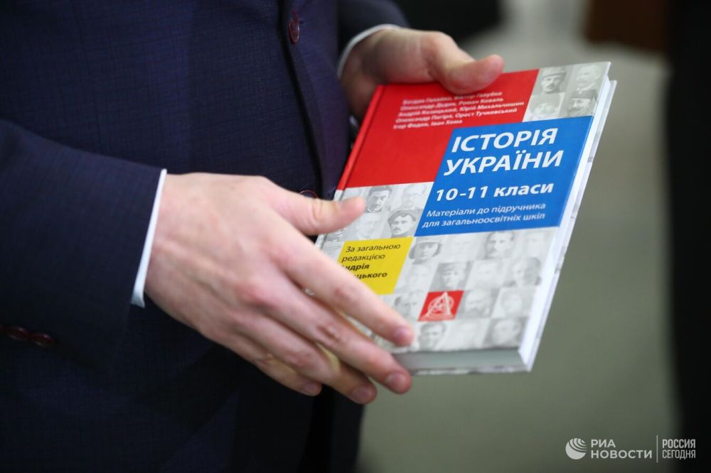 Украинские войска обстреляли Первомайск Украинские войска обстреляли Первомайск