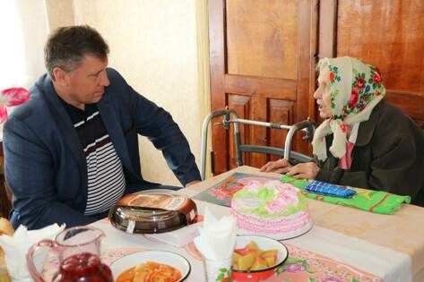 ������������ ����������� ������ ��������� �� 100-������ ���������� �������