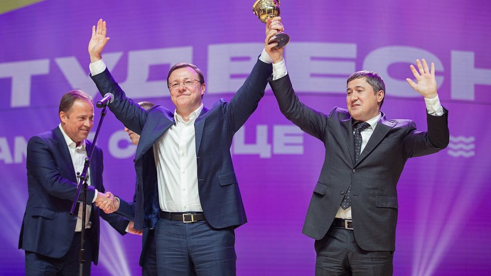 ����� 650 ����� ������� �������� ������������� ������� 30-� ����������� ������������ ������ � ������