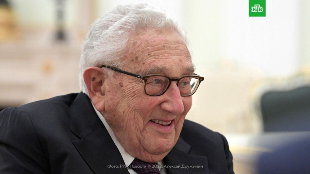 99-летнего бывшего госсекретаря США Генри Киссинджера внесли в базу украинского «Миротворца» за «участие в информационной спецоперации РФ»