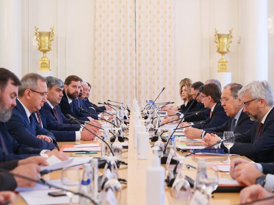 ����� ��������� ������ ��������� ������� � �������� ������������ ����������