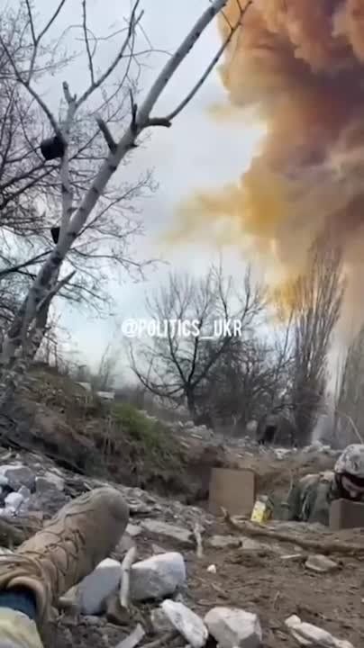 ������������ ����� ������ �������� � ������� �������� �� ������ "����" � �������������, ������ ���������� ����� ������ ������������� ����������� ����� �������� � ������� �������� �� ������ � �������� 9 ������