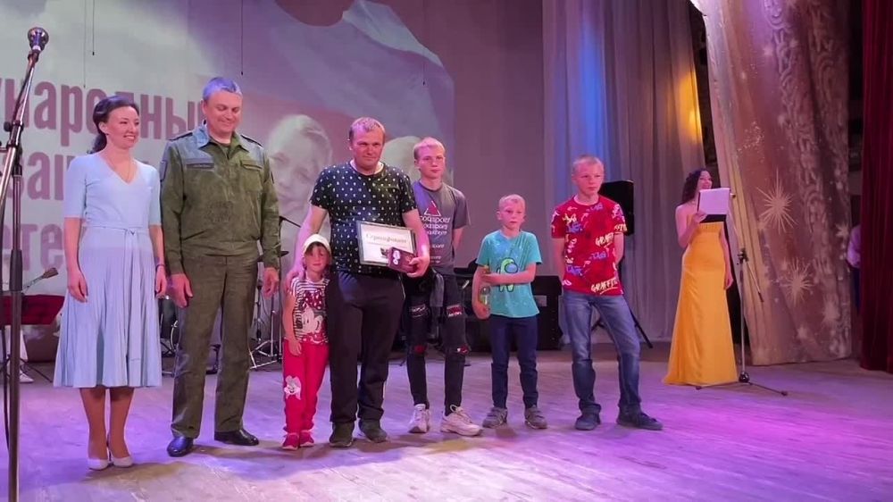 ����� ��� ������ �������� � ����������� ������������ ������� �� ���� ��������� ������� 18-� ����������� ����� ��������������� ������� "������������ �����" � ����������� �� ������ "������ ������" �� ������������ ������� �������