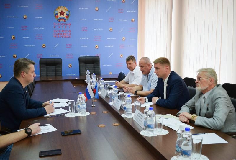 ����� ��������-����������� �������� ��������� ������ ��� �������� � ��������� ��������������� ���� �� ������� ������ ������� �������������� �������� ����������