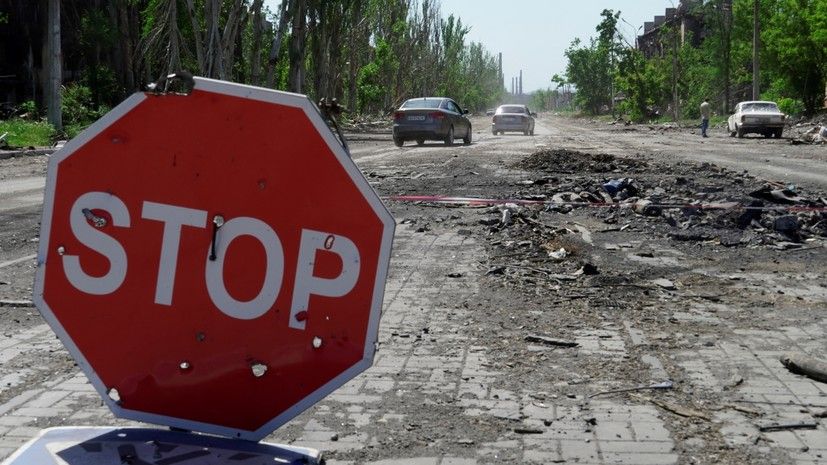 Политконсультант Люттвак: референдумы в ДНР и ЛНР могут разрешить конфликт на Украине