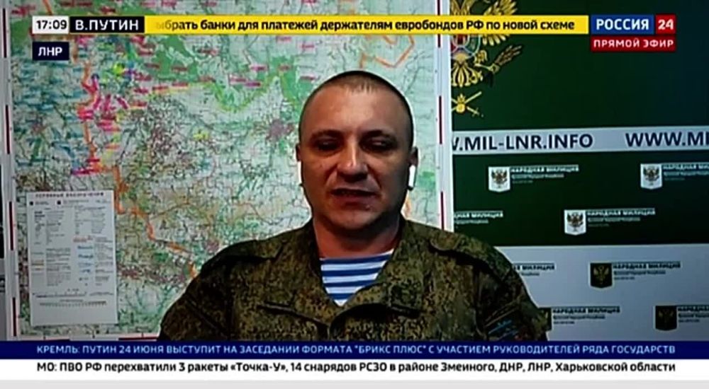 Подполковник Народной милиции ЛНР Андрей Марочко рассказал подробности об украинской группировке, попавшей в окружение войск ЛНР и России в населённых пунктах Горское и Золотое