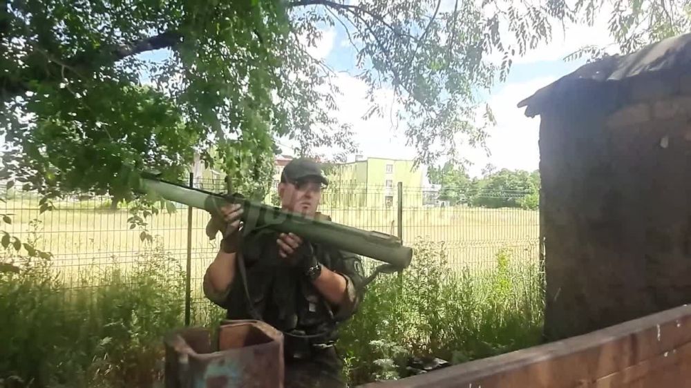 ����� ����� ���������� � �������� ��������������� ����� � ����������, ������� �������� ��� � ������� ����� �����������