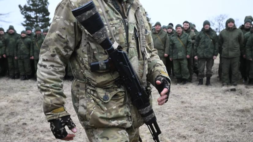 Пасечник впервые посмертно присвоил звание Героя Луганской Народной Республики