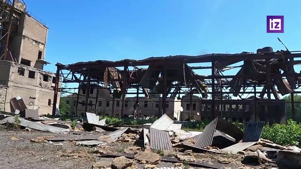 Привольнянскую шахту на окраине Лисичанска, откуда ВСУ обстреливали Рубежное и Северодонецк, освободили танкисты ЛНР