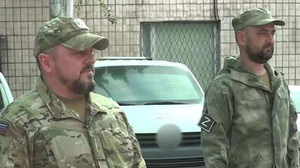 Президент России подписал почти 70 указов о награждении сотрудников МВД ЛНР – Корнет