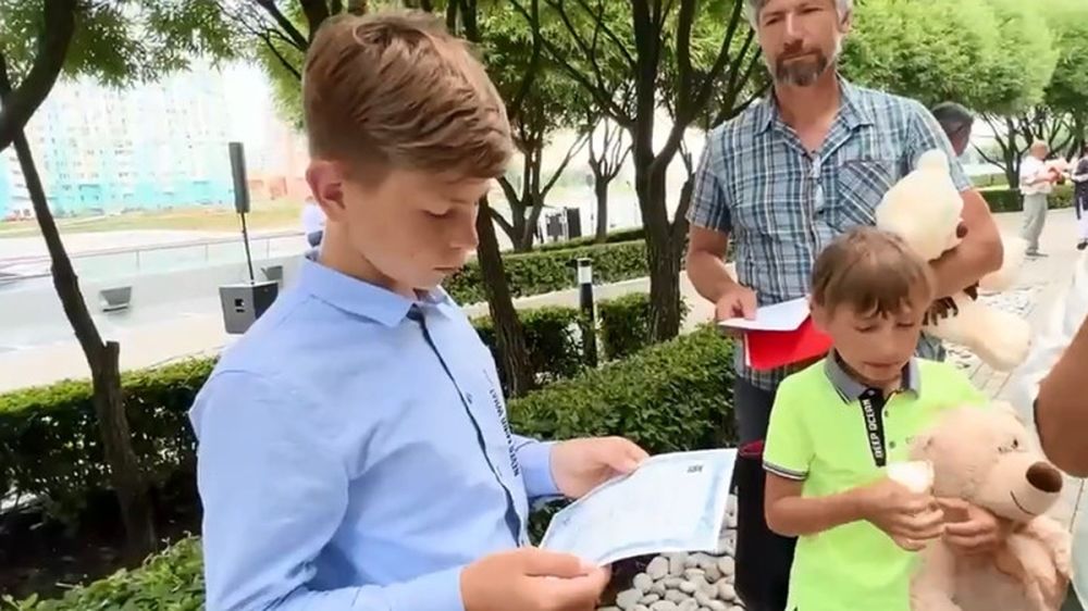 ����� ����� �� ������: ������ ������ �� ��� � ������ � ���������� ��� ��������� ��������� � ����� ���������� ������