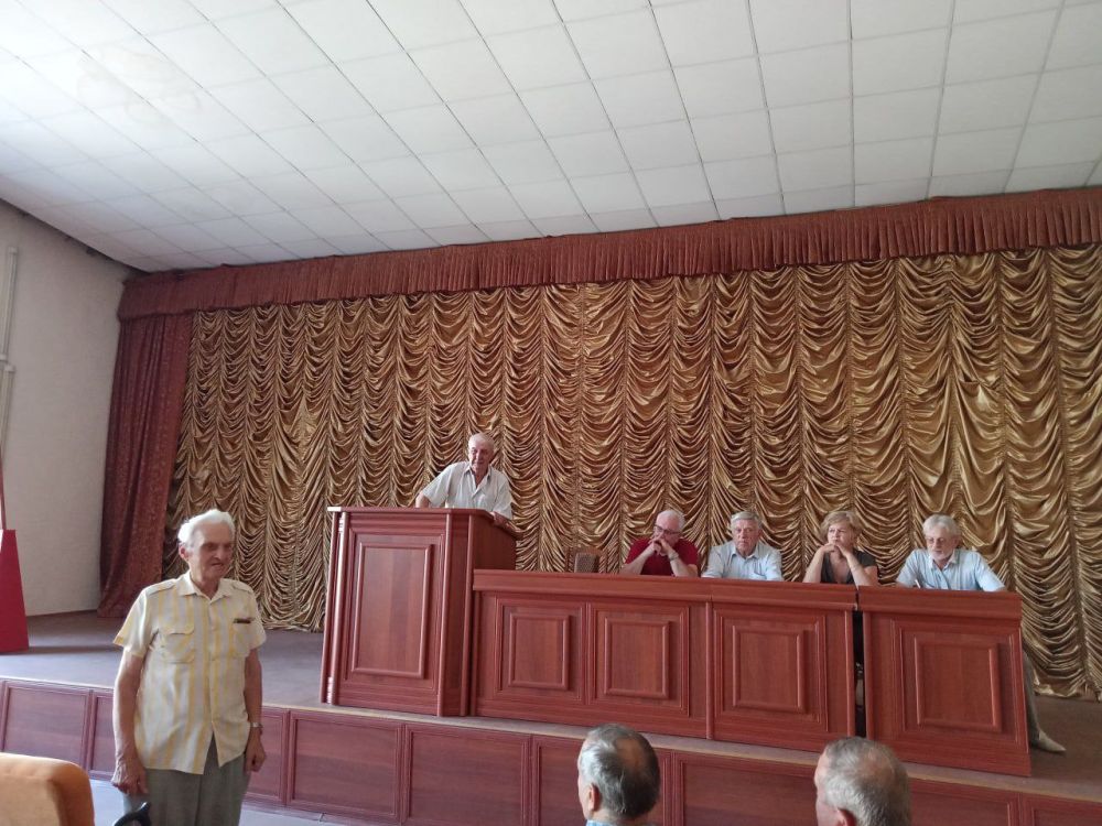 Ветераны Артёмовского района Луганска поддержали инициативу о проведении референдума о вхождении в состав РФ