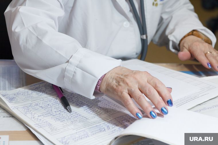 Медики-волонтеры ЕР будут вывозить тяжелых пациентов с Донбасса