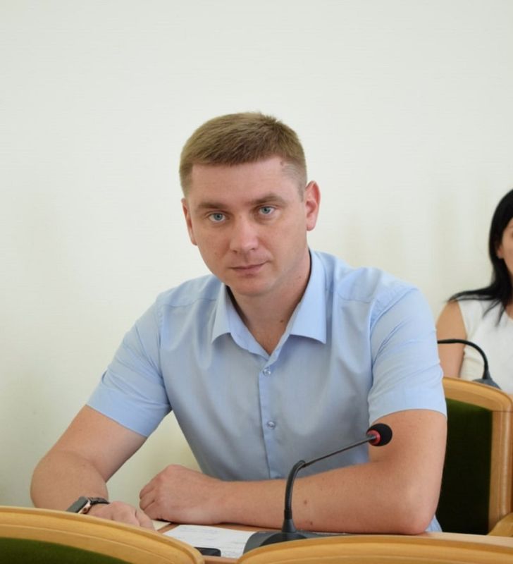 Депутат Народного Совета ЛНР Алексей Белецкий в эфире телерадиомарафона «Zдесь и сейчас» рассказал о своем визите в Орел в 79-ю годовщину освобождения города от немецко-фашистских захватчиков