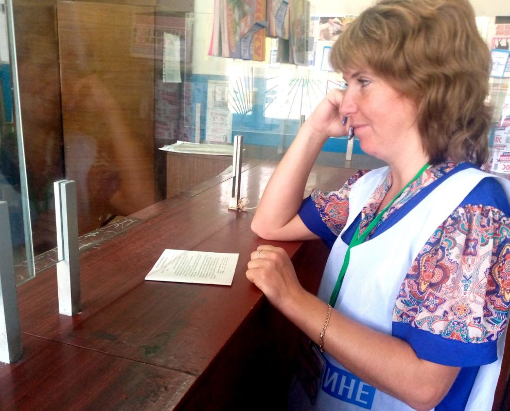 В рамках акции «Рука помощи» волонтёры Миусинска оказали помощь пенсионерке