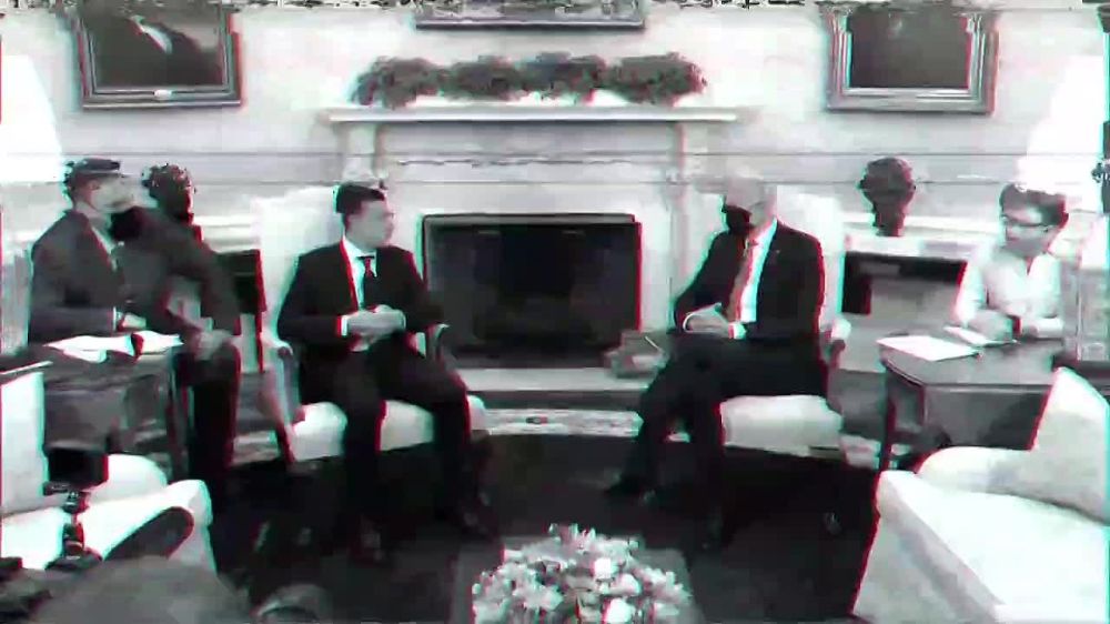 ������� � �������� ���������� CNN ���������� ���-�������� ������ ������ (���� �� ����������� � ������� ������ Pink Floyd)...