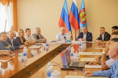 �������� ������� ���������� ��������� "����" � 50-������ ������ ������� � ���������� ����