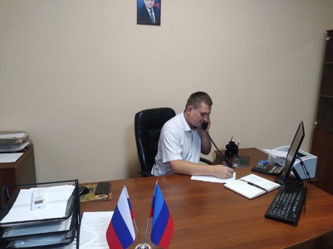 31 августа состоялась прямая телефонная линия и.о. Главы Администрации города Брянки Евгения Морозова с жителями города