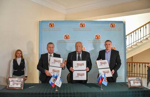 ����������� ����� �����, ������������ 50-����� ����������� "����", ������ � ��������