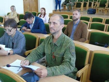 Народный Совет ЛНР сократил на три месяца срок преобразования ряда предприятий Республики