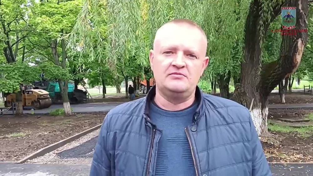 13 сентября исполняющий обязанности главы Администрации Брянки Евгений Морозов посетил несколько образовательных учреждений...