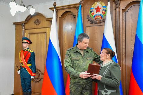 Пасечник присвоил звание Героя ЛНР посмертно Болотову, Цыпкалову и комбату "Хулигана"