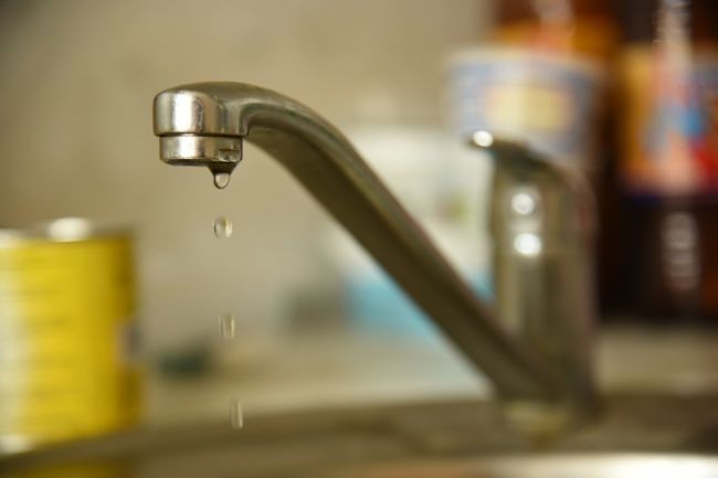 ВНИМАНИЮ НАСЕЛЕНИЯ!. В связи с аварийным отключением ЛЭП – 1 на насосной станции 2 подъема Славяносербск с 08:00...