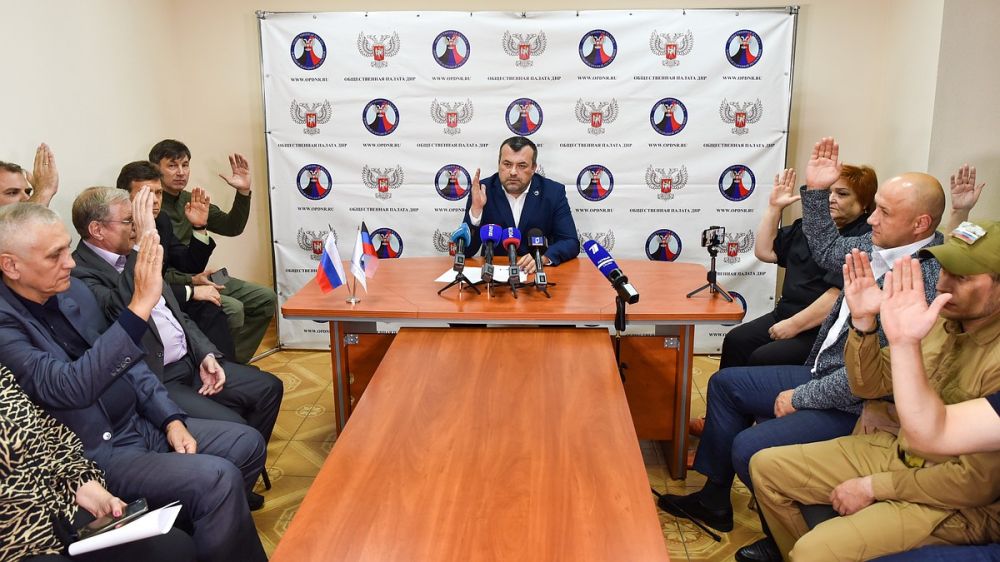 Донецк и Луганск рвутся в Россию. Главное, что нужно знать о референдумах в ЛНР и ДНР