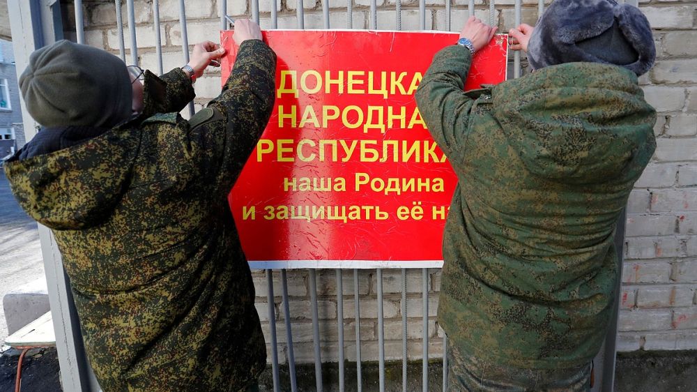 Экс-советник главы ДНР заявил, что в Киеве сидит кровавая бешеная собака