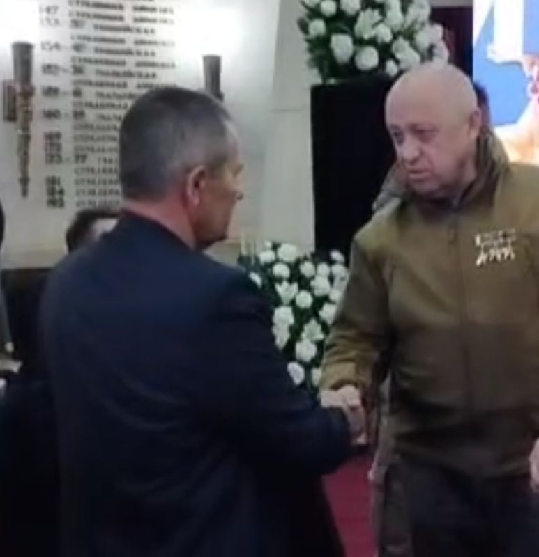 ����� �����: �������� ������� ���������� � ����� ��������� ������ - ��������� ���������� ������ ��� "������", �������� "�����"