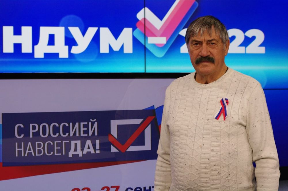 Депутат Народного Совета ЛНР, народный артист ЛНР и Украины Михаил Голубович в эфире телерадиомарафона «Референдум-2022» на телеканале «Луганск 24» подчеркнул мужество жителей Донбасса