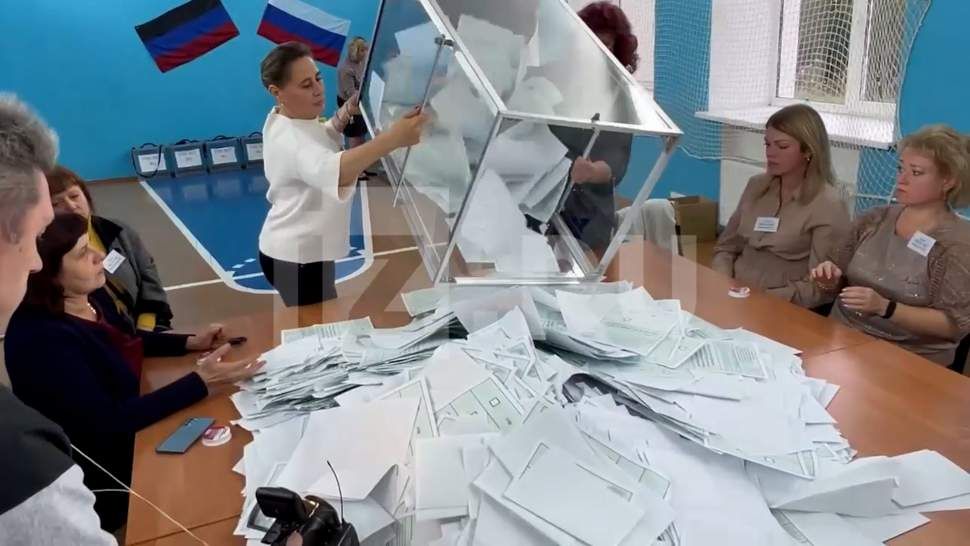 Опубликованы кадры подсчета голосов по итогам референдума в ДНР