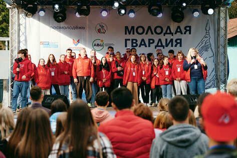 ����� 200 ���������� �� ���, ��� � �� ������� ������� � ���������� ������ � ���������