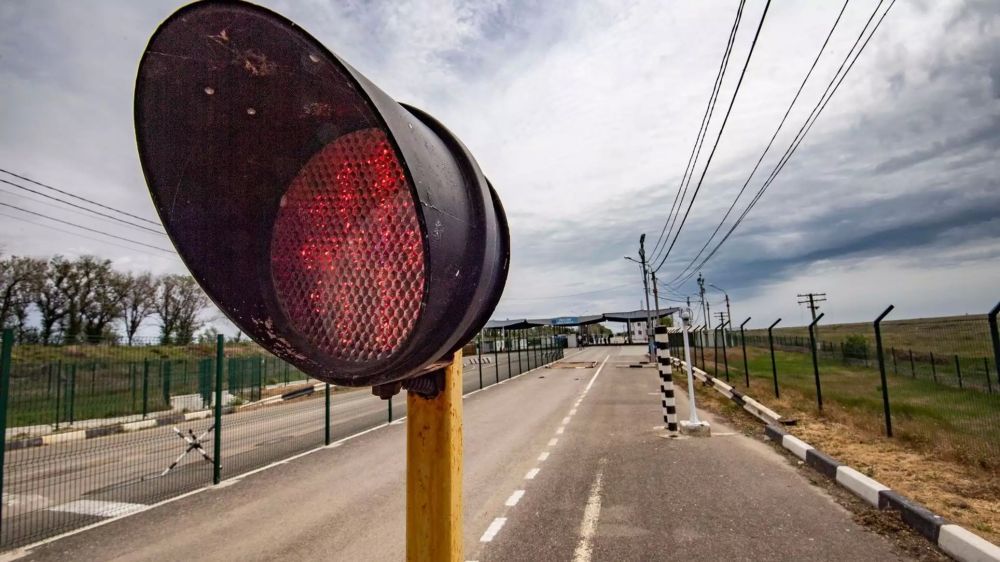 В Кремле высказались о возможности закрытия границ РФ