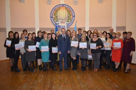 ����� 200 ��������� �� ������������� ������� ������ ���������������� �������������� � ����