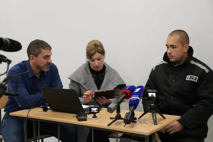 ������� ������������ ���������� ����� 100 ����� ��������������, ����������� �� ���������� ���. �� ���� �������� �������������� �� ������ �������� � ��� �������� ���������