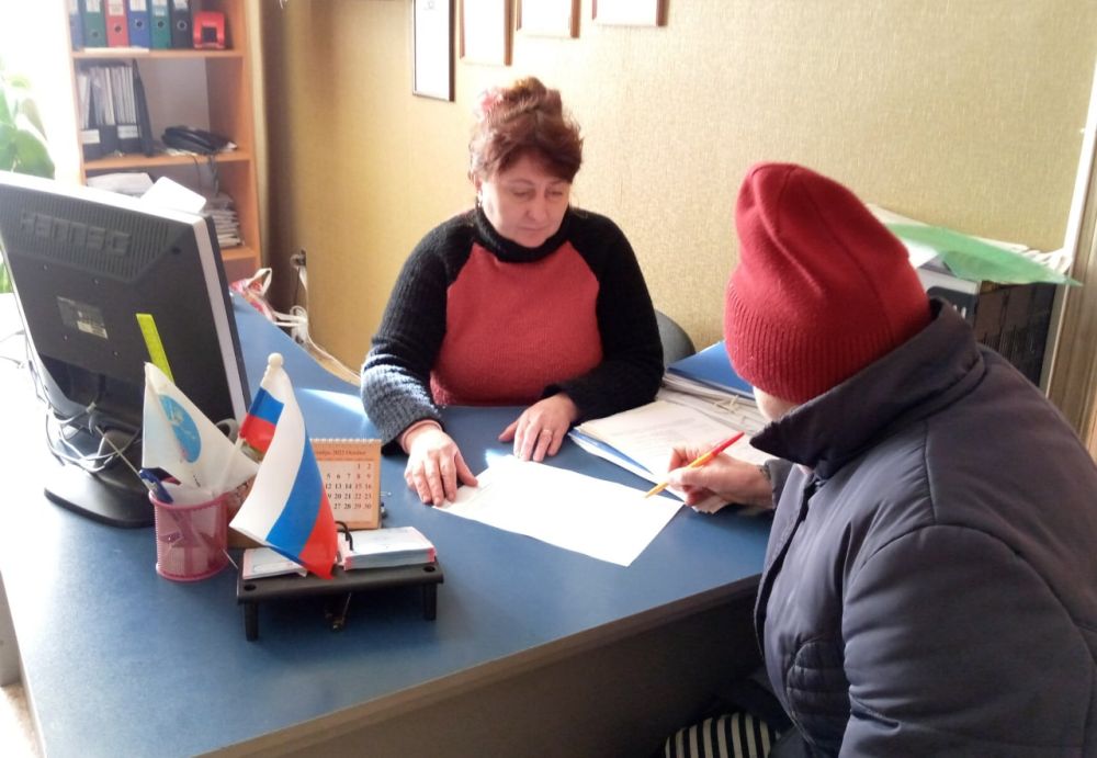 В отделе по обеспечению жизнедеятельности г. Миусинск Администрации города Красный Луч продолжается работа по приему документов для получения СНИЛС (страховой номер индивидуального лицевого счета)