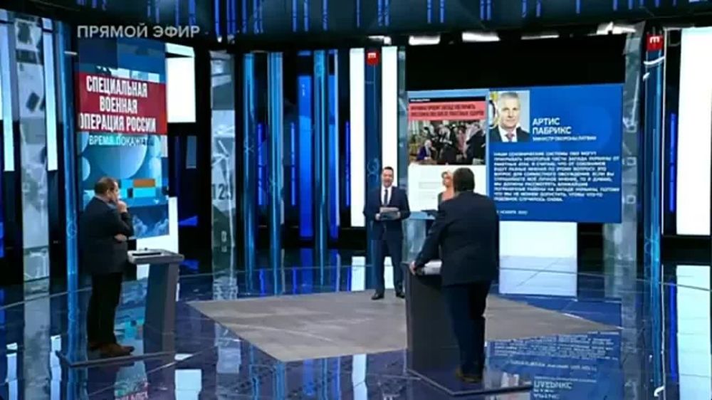 Андрей Марочко: На «Первом канале» подробно рассказал Руслану Осташко @OstashkoNews и Олесе Лосевой об обстрелах ЛНР, провокации ВФУ и действиях ДРГ противника