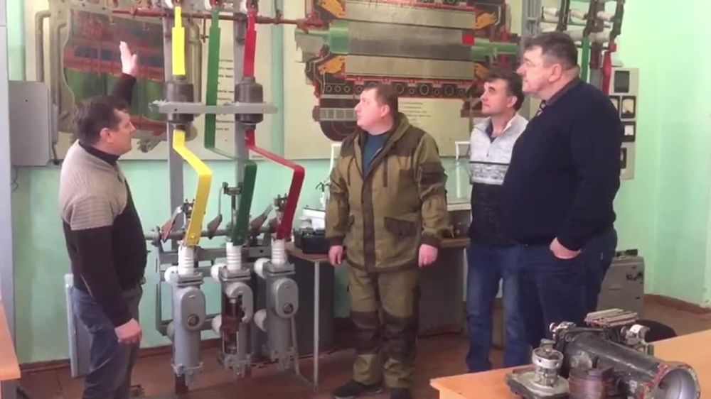 НАЧАЛЬНИК ОПОЖД Г.МИУСИНСК ПОСЕТИЛ ШТЭРОВСКИЙ ЭНЕРГЕТИЧЕСКИЙ ТЕХНИКУМ, С ЦЕЛЬЮ КОНТРОЛЯ ГОТОВНОСТИ РАБОТЫ ОТОПИТЕЛЬНОЙ СИСТЕМЫ В ОЗП 2022-2023