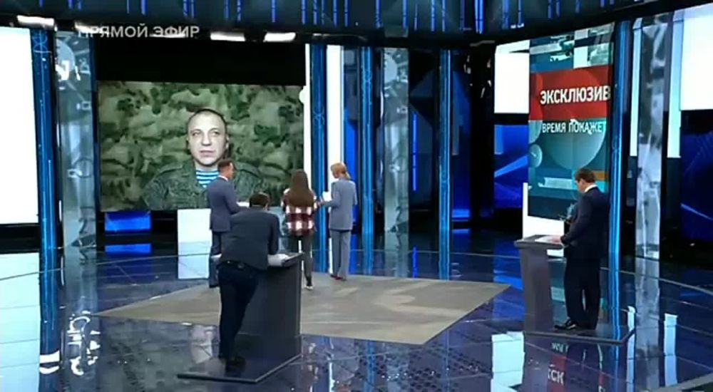 Андрей Марочко: На «Первом канале» рассказал Руслану Осташко @OstashkoNews и Олесе Лосевой оперативную обстановку и наших успехах в ЛНР