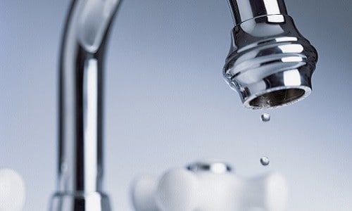 Подача воды потребителям Александровска возобновится к вечеру