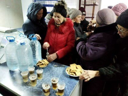 Мэрия Первомайска создала в Золотом "пункты подзарядки" для жителей, у которых нет света