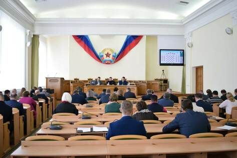 Народный Совет ЛНР досрочно прекратил полномочия депутата Михаила Голубовича