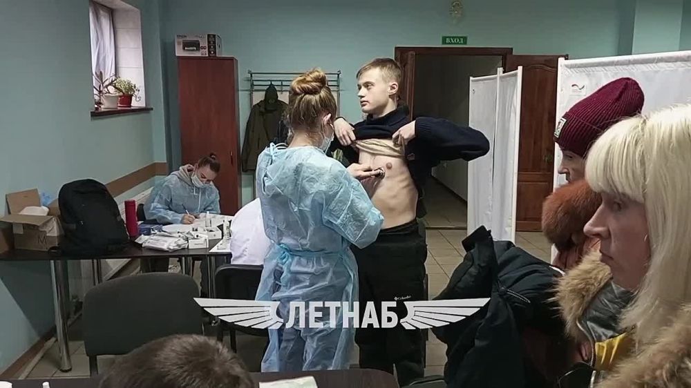 ������ ���������� � ��������� ���������� �������� �������� ��������������� ����� �, ��� �������������, ��������� ��������� ����������� ������