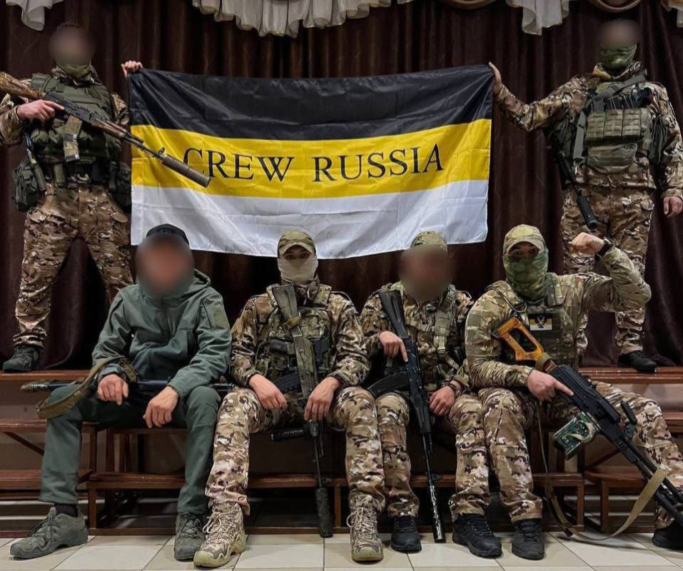 ��������� ���: CREW RUSSIA. ���������� �������� ������ � ��������, ��������� �� ��� � ������ ����������� �������