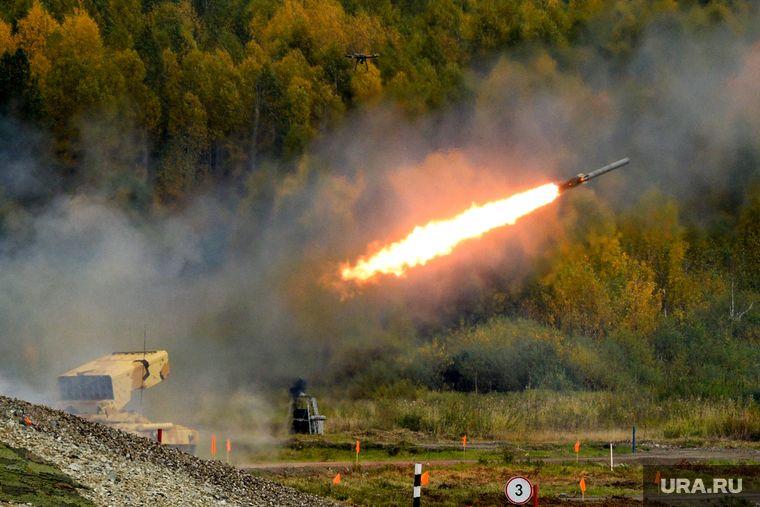 ������� ������� ���������� ���� HIMARS �� �������� � ���