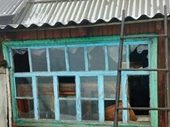 Пять жилых домов повреждены украинскими снарядами в Брянке ЛНР