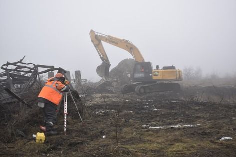 Специалисты восстановят разрушенную обстрелами ВСУ линию электропередачи Луганск–Счастье