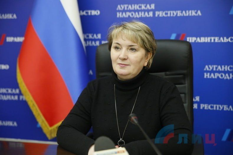 ������ ����������� ����� � ����������� ��� ����� ��������� ������� ���� ����� � �������� �� ������ ����� ���