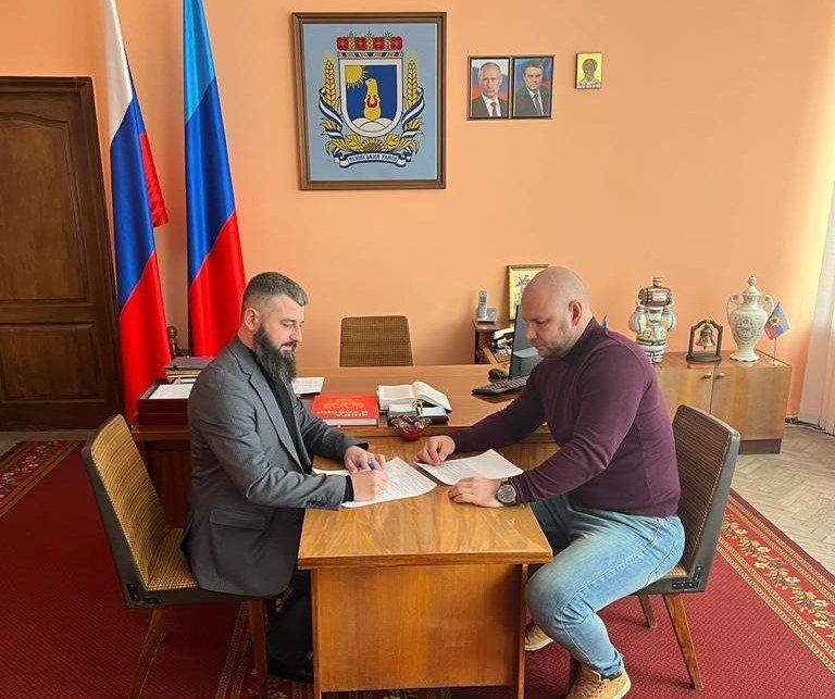 10 февраля 2023 года в Меловский район с рабочим визитом приезжал Соболев Алексей Андреевич председатель совета Воронежской региональной общественной организацией "Федерация п...